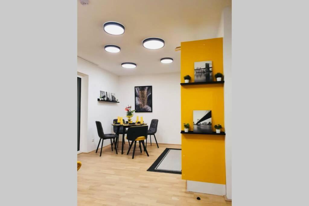 LEON Apartment NEU! Gemütlichkeit an erster Stelle Linz Exterior foto